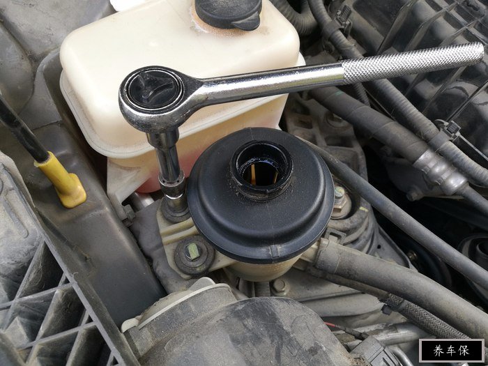 逸动自己动手diy更换转向助力油