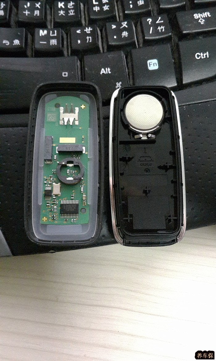 观致3车钥匙拆卸及自己动手更换电池教程