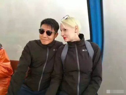撒贝宁的妻子加拿大人李白女士